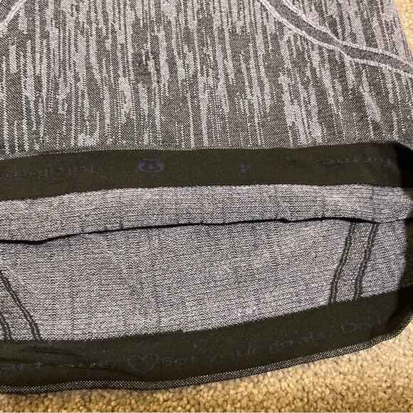 Lululemon Run Swiftly Tech Long Sleeve Crew Heathered Deep Navy Sz 4 - Picture 7 of 10